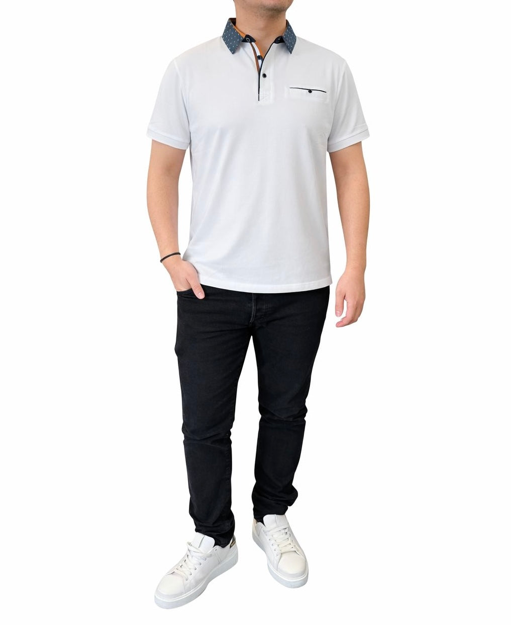 Polo col contraste élégant