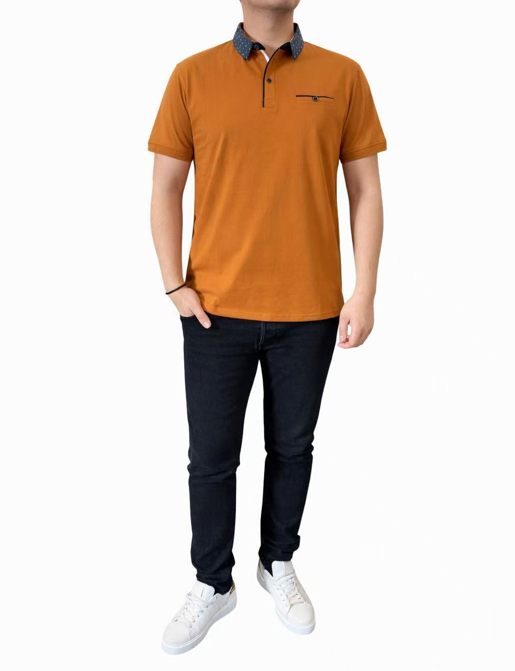 Polo col contraste élégant